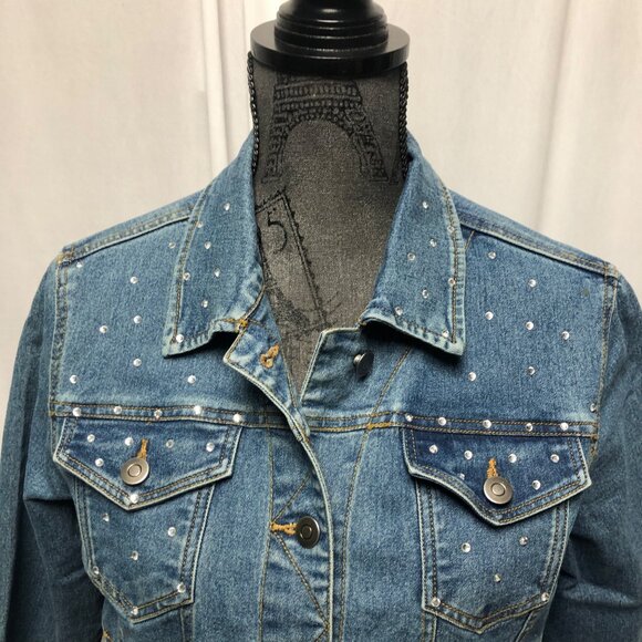 H and J Stretch Jean Jacket Rhinestones Womens Size Medium Denim Buttoned - Picture 2 of 9